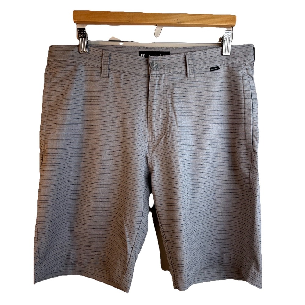 Travis Mathew Mens 34 Golf Shorts Gray Striped Performance Stretch 9" Inseam